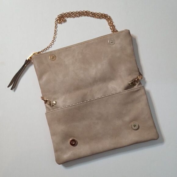 Urban Expressions Boho Tan Woven Cross Body Clutch Vegan Gold Chain Strap Purse - Picture 5 of 12